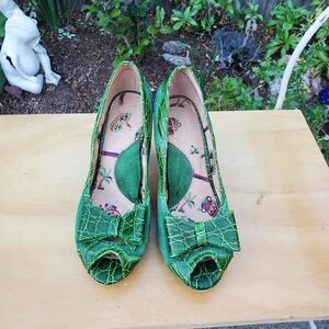Miss L Fire Green Bow Peep-Toe Heels